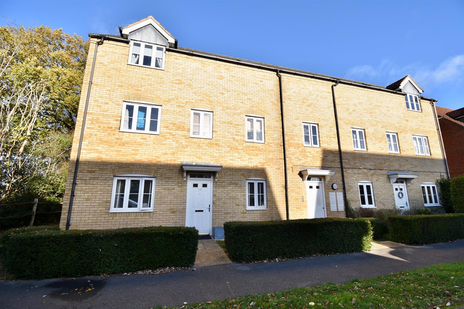 Flat Haybluff Drive in North Hertfordshire