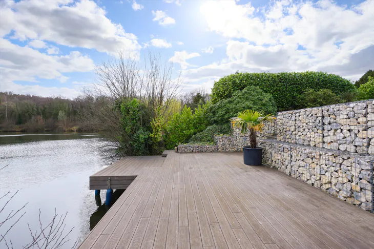 House Heathfield in Elmbridge