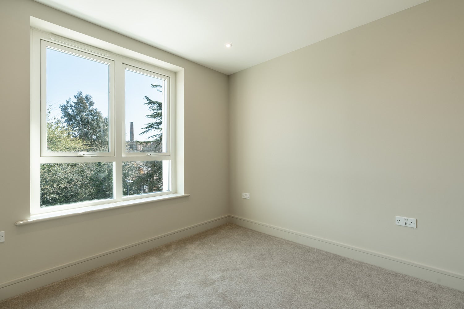 Flat Lapidge Drive in Greater London