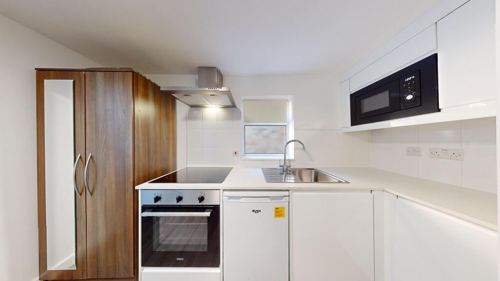 Room Park Avenue in Greater London
