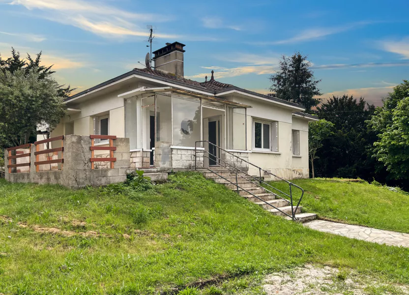 Flat Rue Paul Mongibeaux in Razac-sur-l'Isle