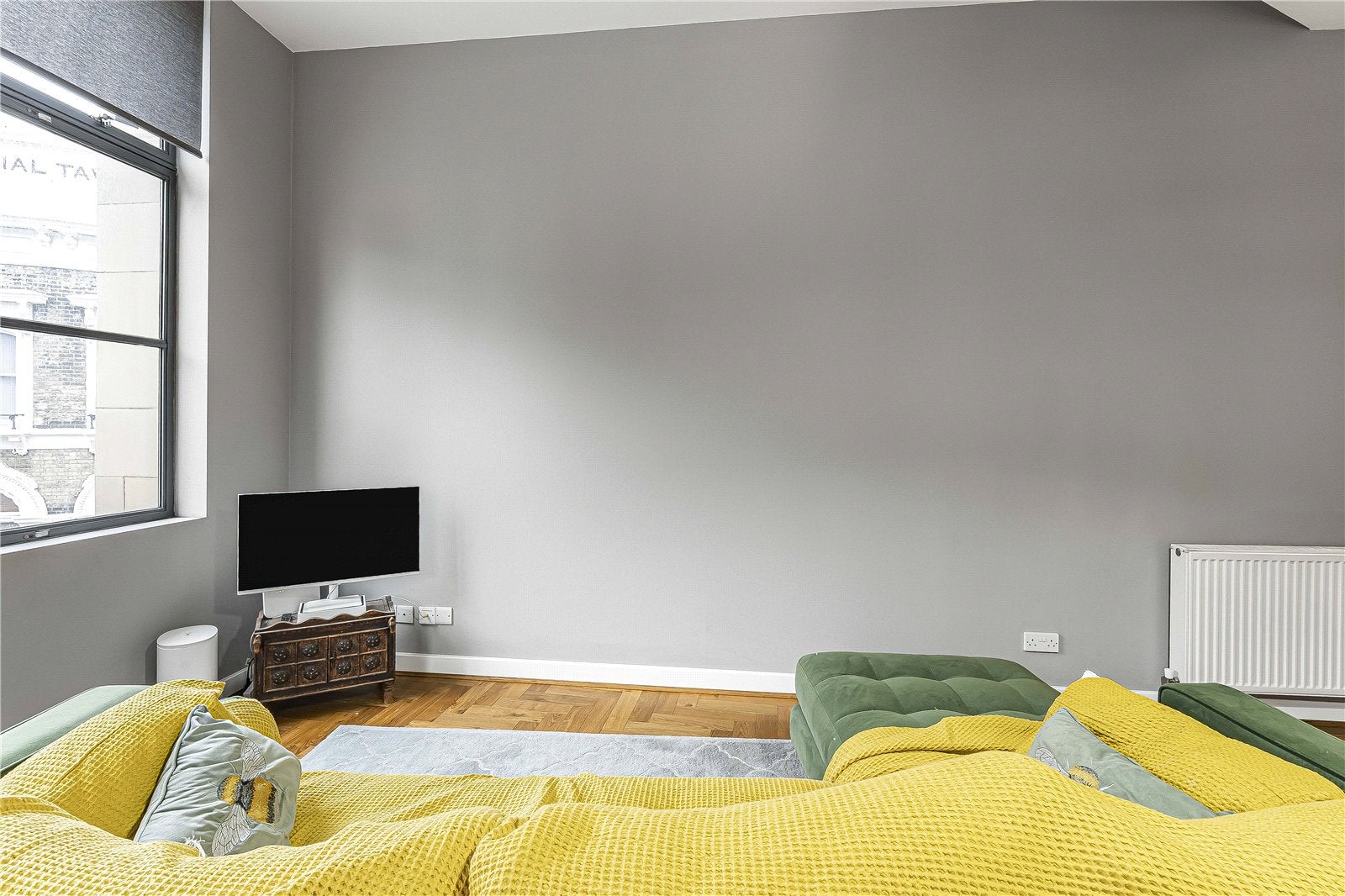 Flat Jerome Street in Greater London