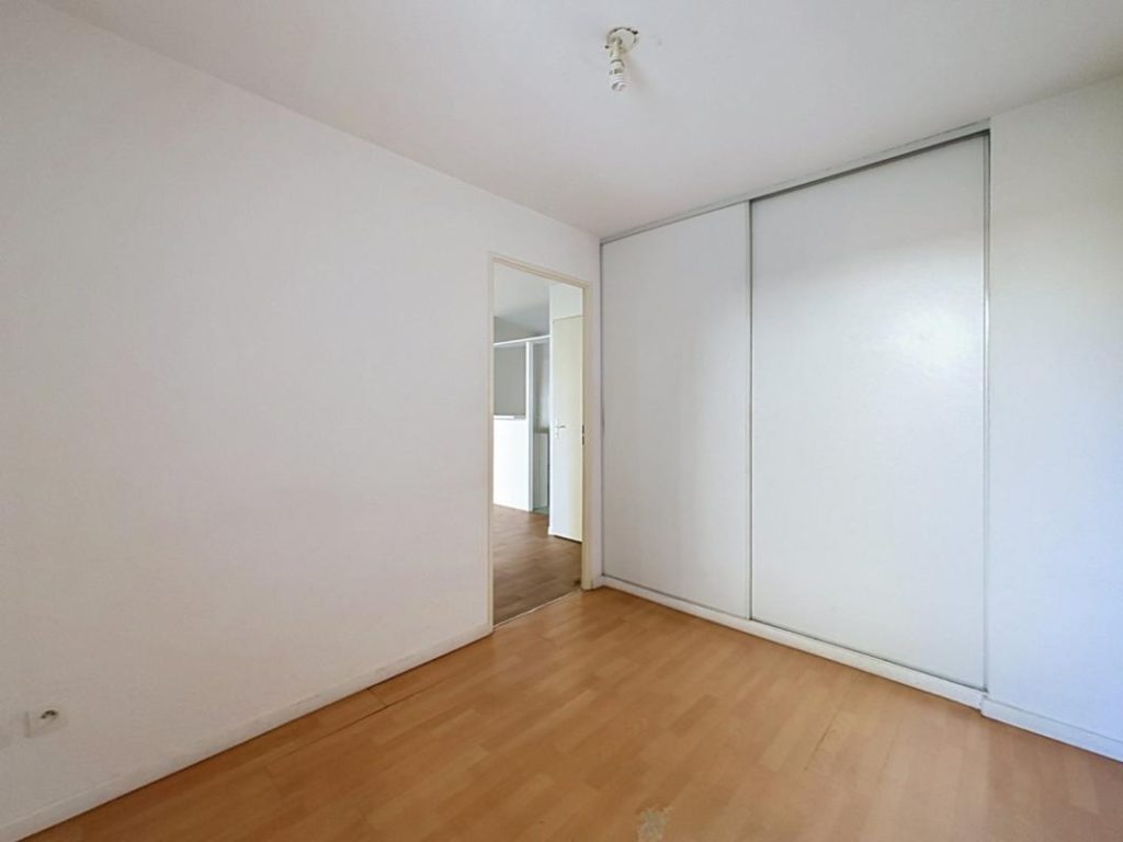 Flat Rue Ernest Renan in Toulouse