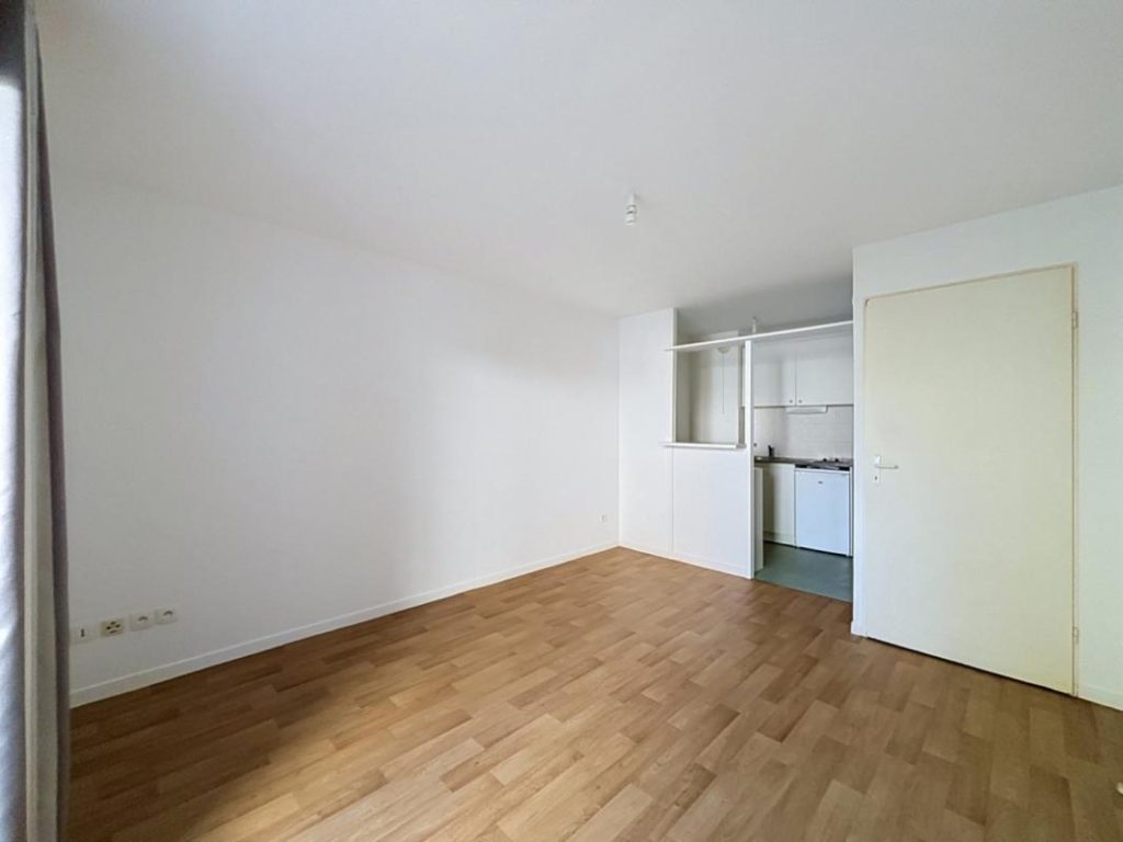Flat Rue Ernest Renan in Toulouse