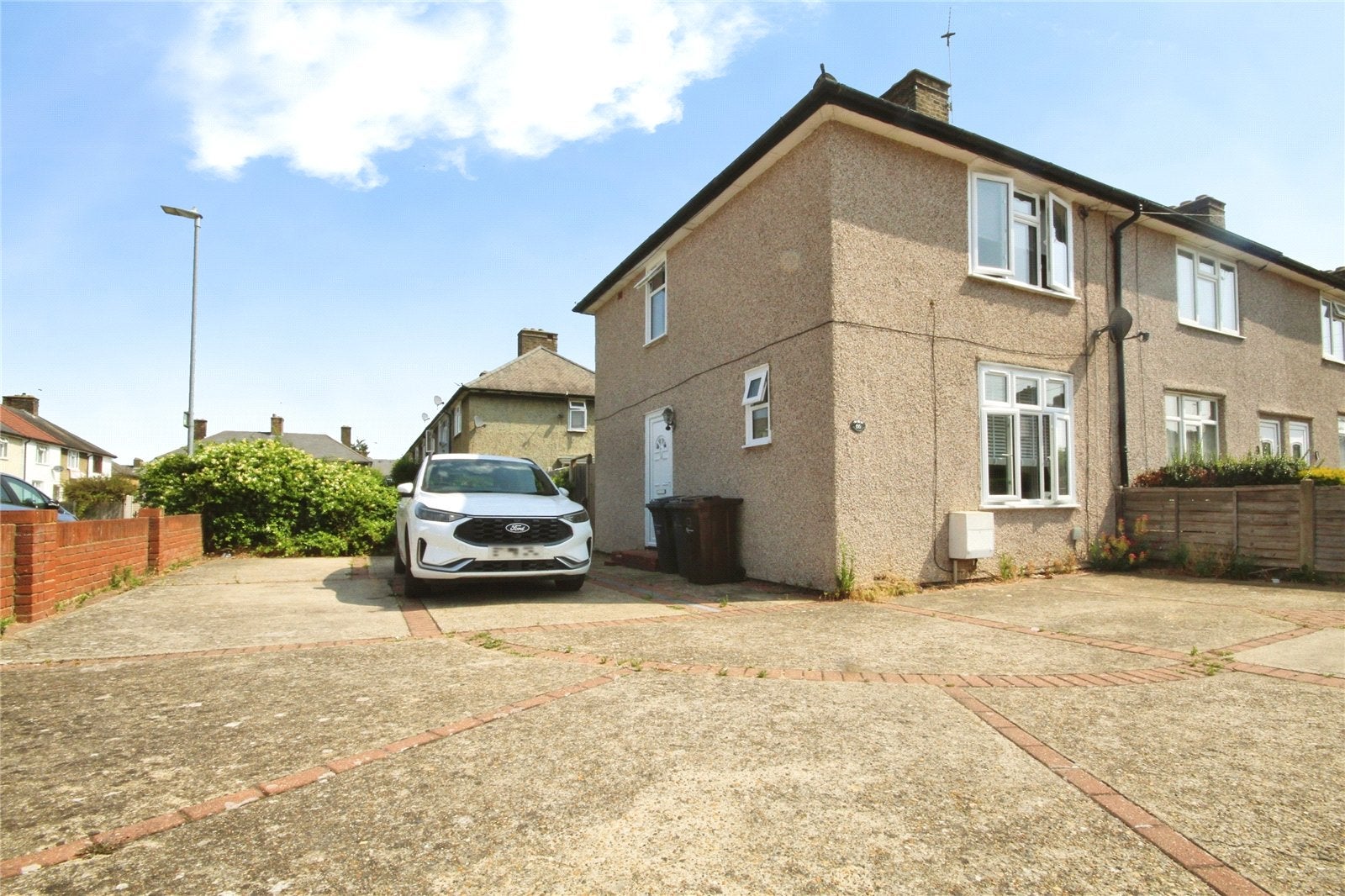 House Cornworthy Road in Greater London
