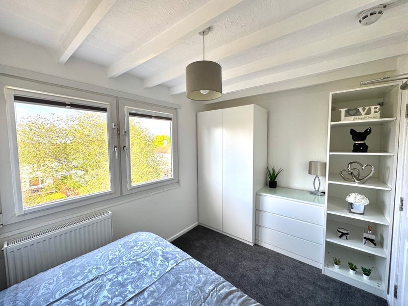 Room Rossendale in Chelmsford