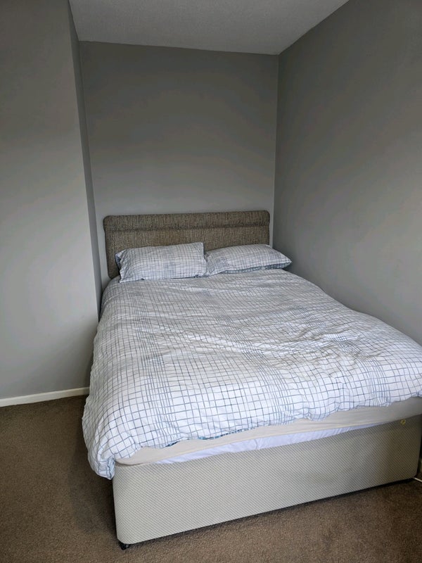 Room Rushmoor Drive in Coventry