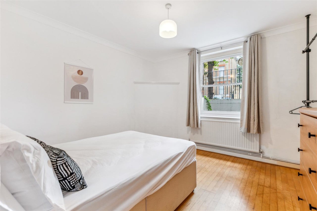 Flat Timothy Close in Greater London
