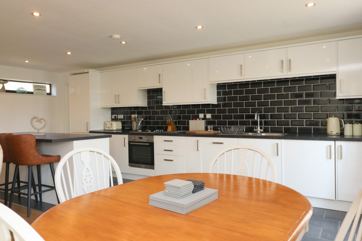 House Holt Crescent in Newquay