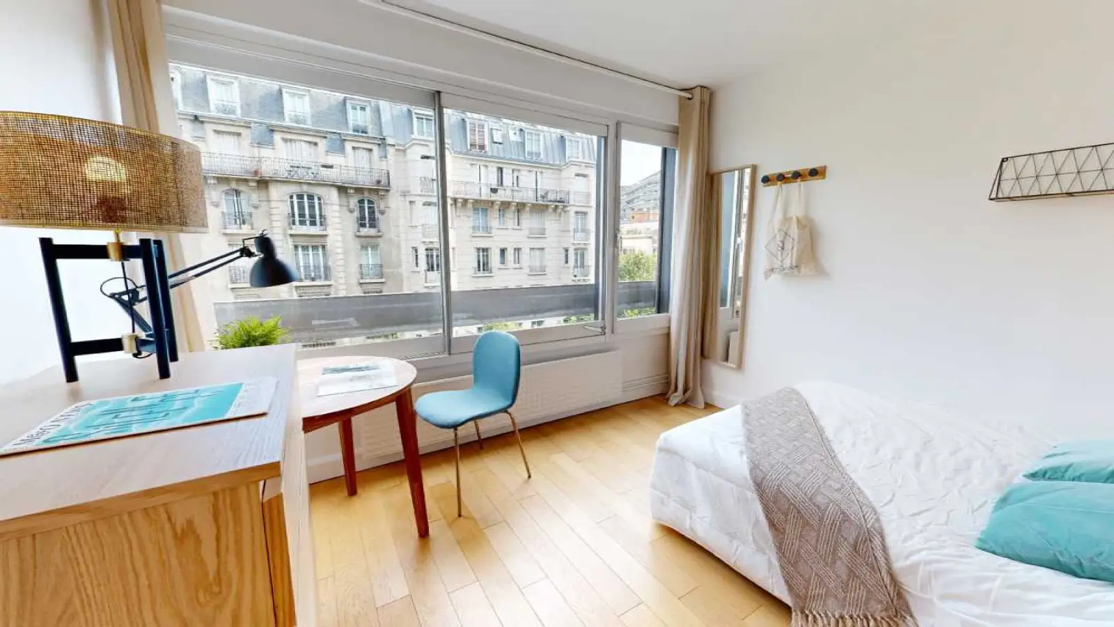 Room Rue de Vouillé in Paris