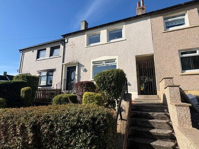 Flat Braeside Crescent in Kirkmuirhill