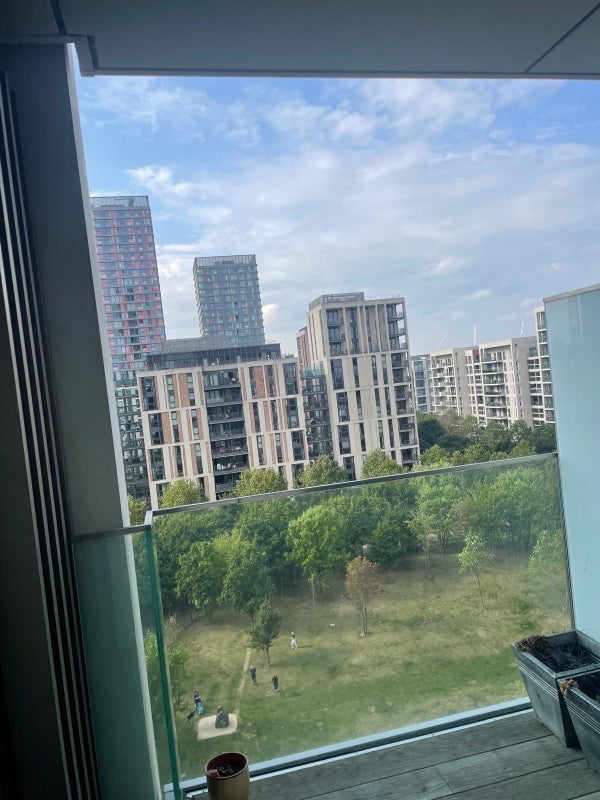 Room Fortunes Walk in Greater London