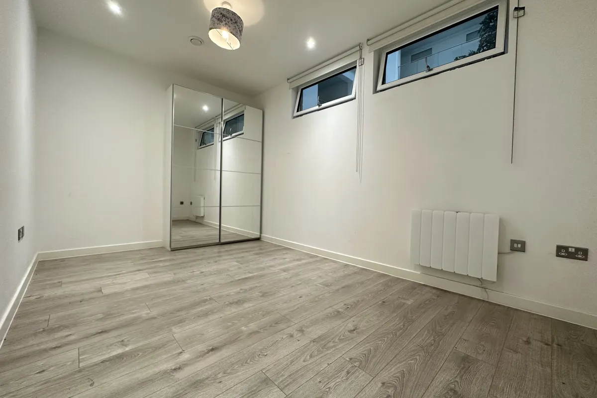 Flat Edinburgh Way in Harlow