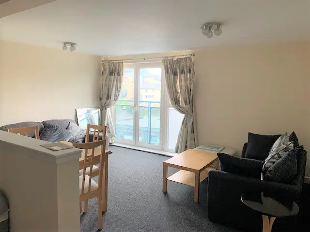 Flat Maryhill Road in Glasgow
