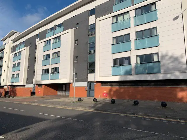 Flat Maryhill Road in Glasgow