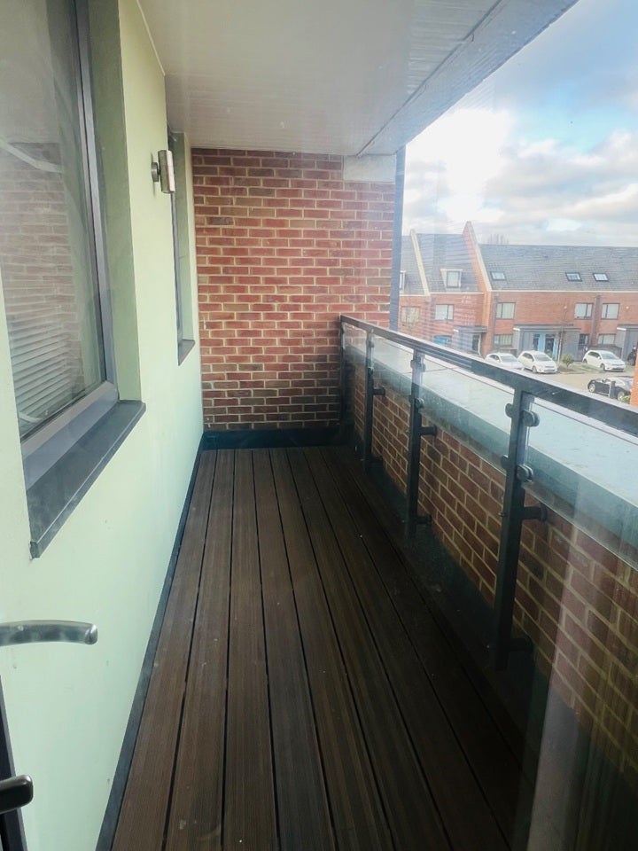 Flat Artisan Place in Greater London