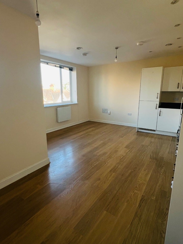 Flat Artisan Place in Greater London