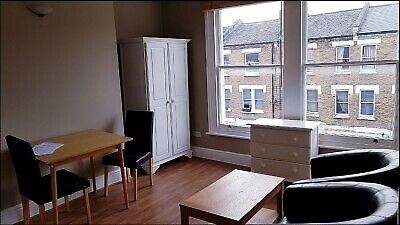 Flat Sulgrave Road in Greater London