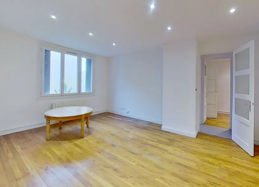 Appartement Place Maurice Bariod à Lyon