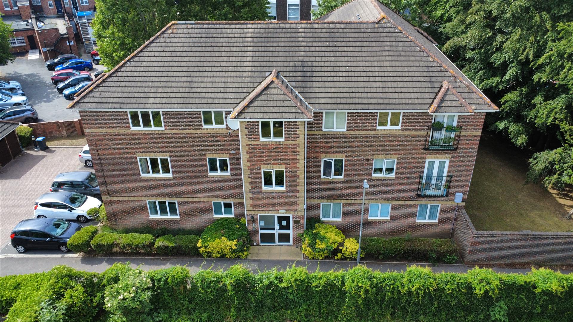 Flat Abbotsmead Place in Reading
