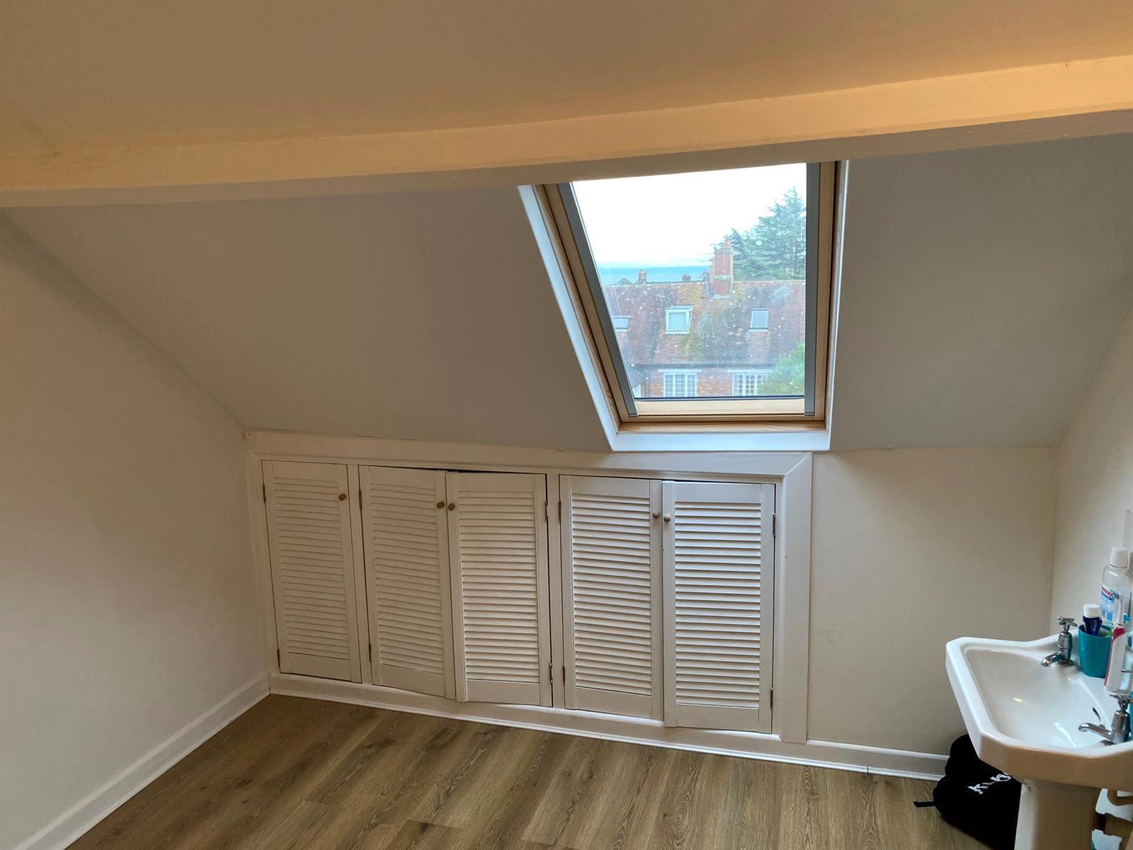 Room Mirador Crescent in Swansea