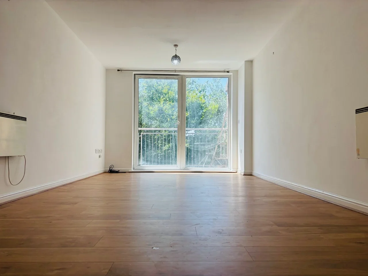 Flat Wooldridge Close in Greater London