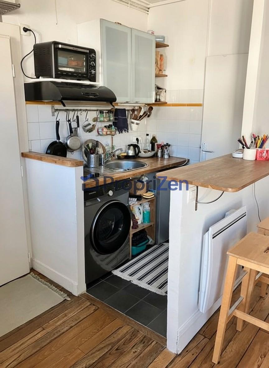 Appartement Rue Compans à Paris
