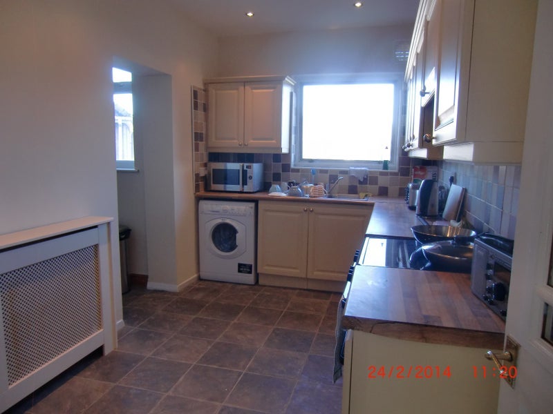 Room Wootton Crescent in Bristol