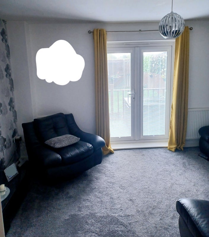Room Dobson Close in Gateshead