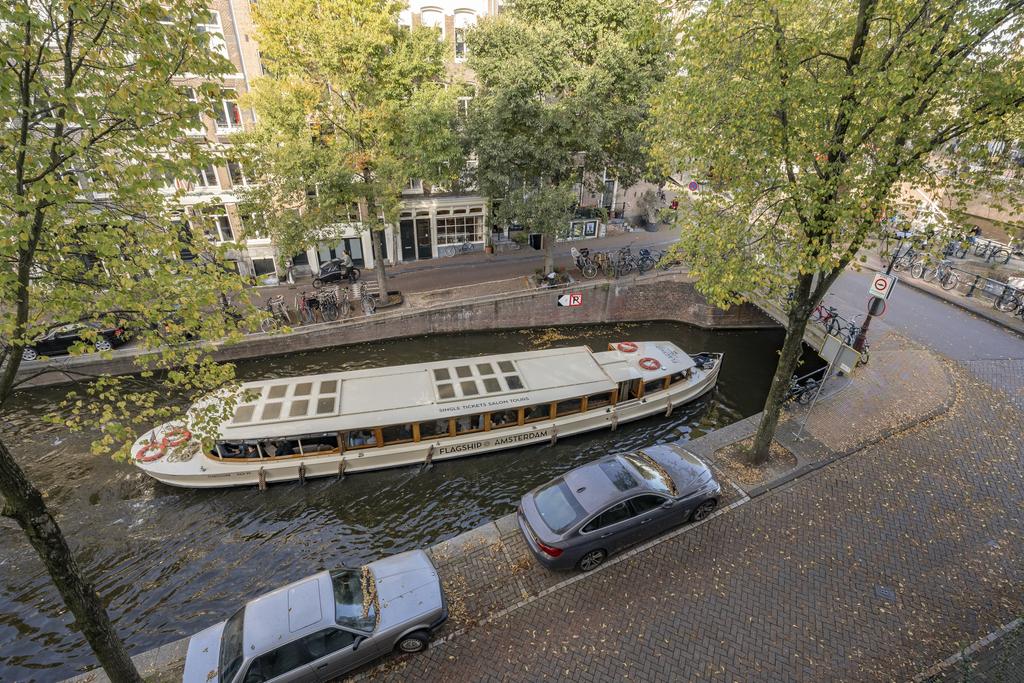 Appartement te huur: Singel 16F, Amsterdam