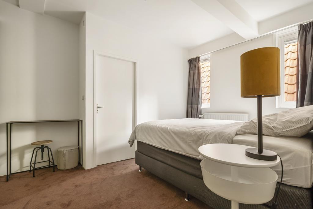 Appartement te huur: Singel 16F, Amsterdam