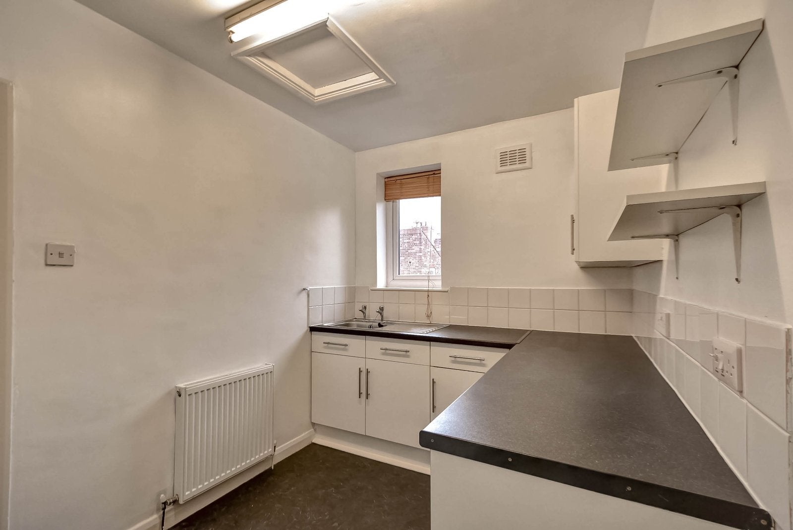 Flat Mersey Street in Hull