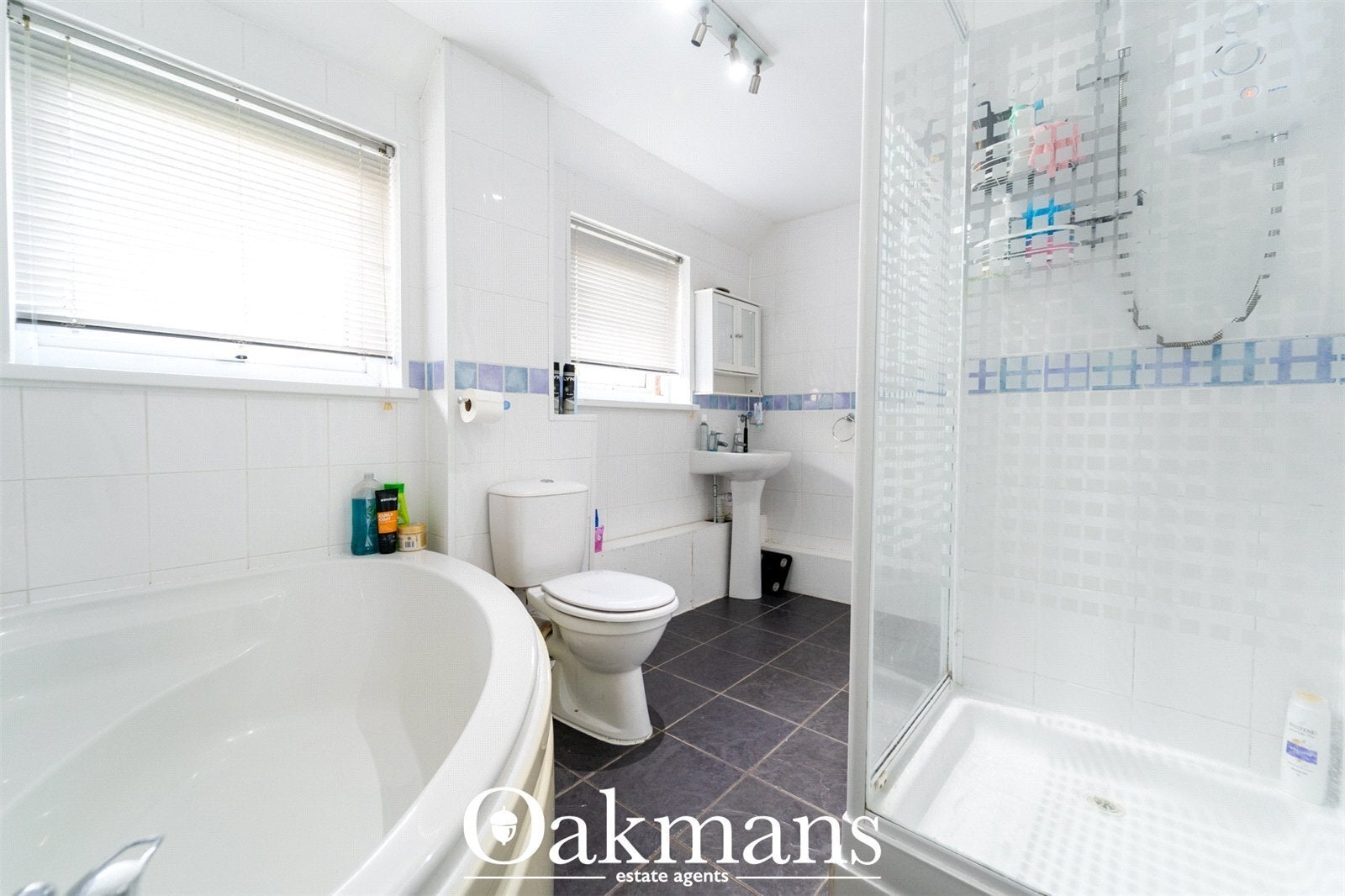 Flat Heronfield Close in Redditch