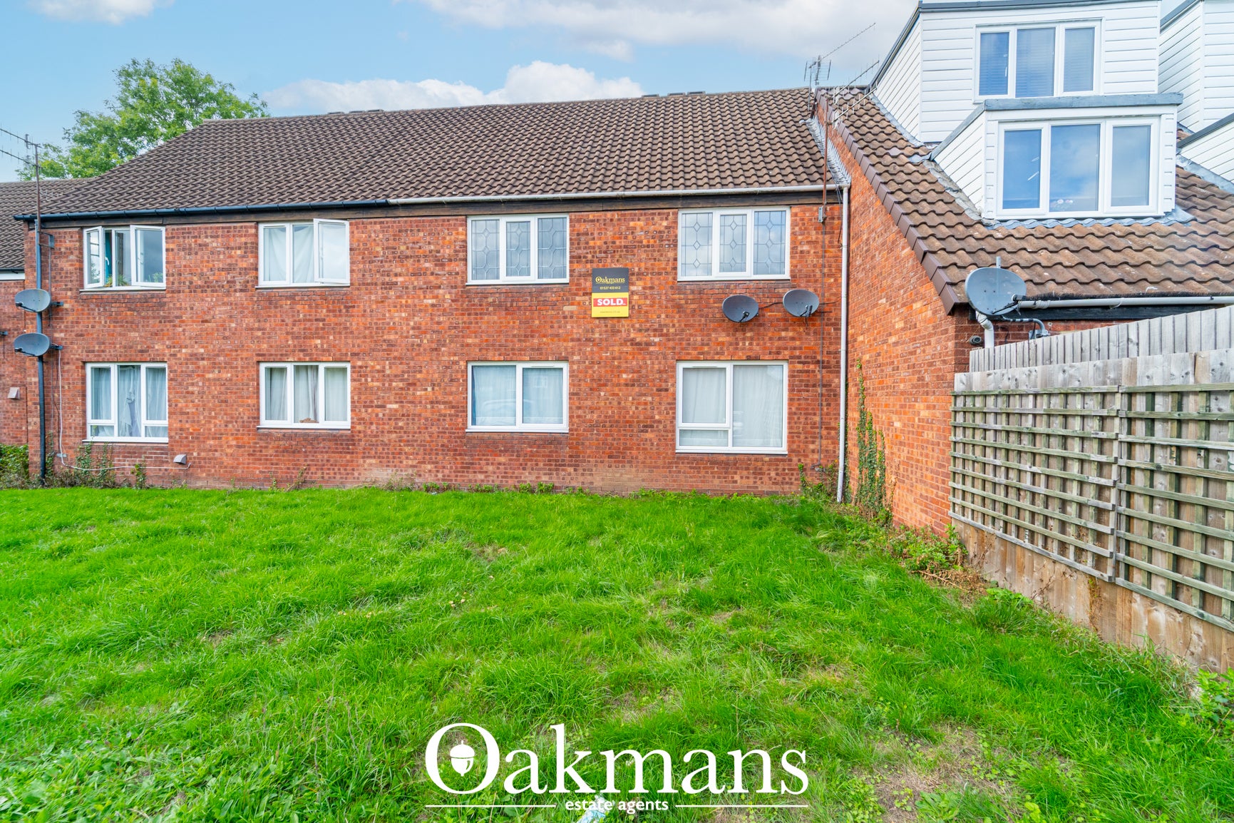 Flat Heronfield Close in Redditch
