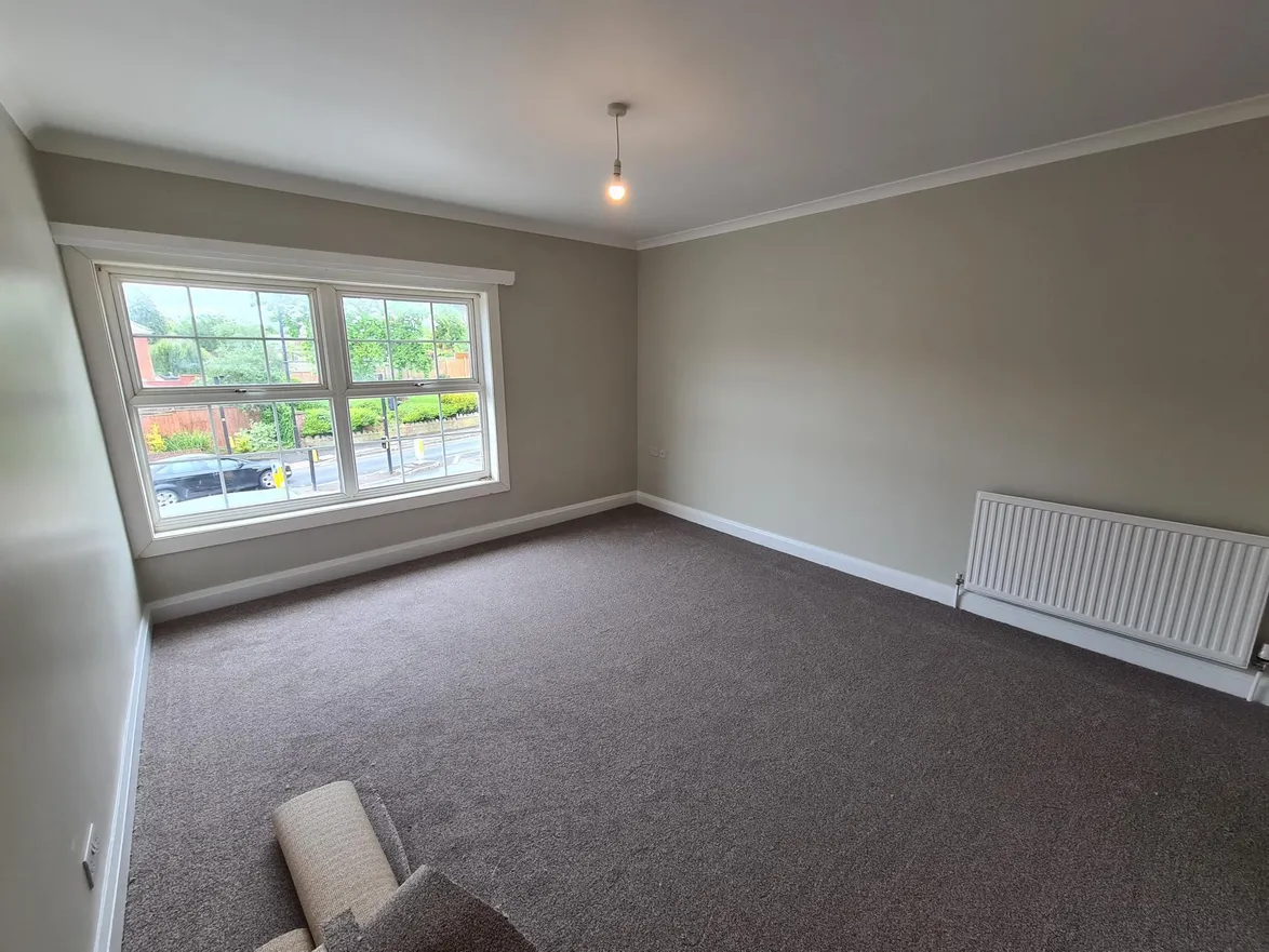 Room Binstead Road in Ryde
