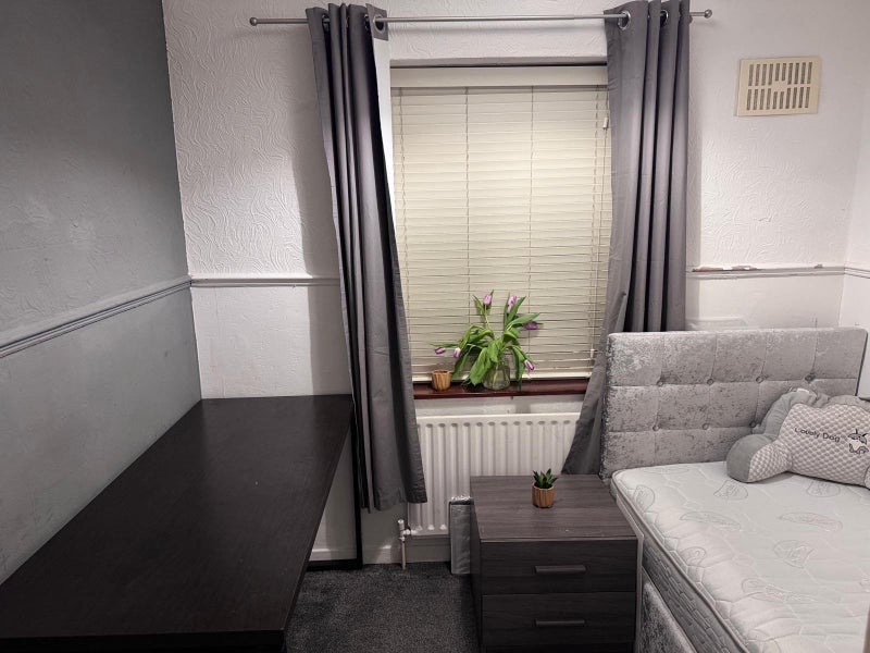 Room Landseer Avenue in Bristol
