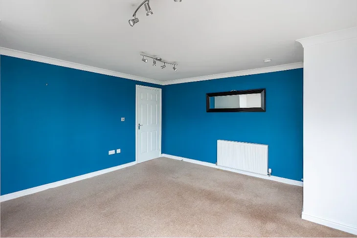 Flat Rannoch Road in City of Edinburgh