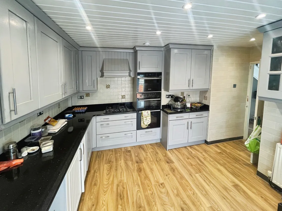 Room Greenhill Road in Pontypool