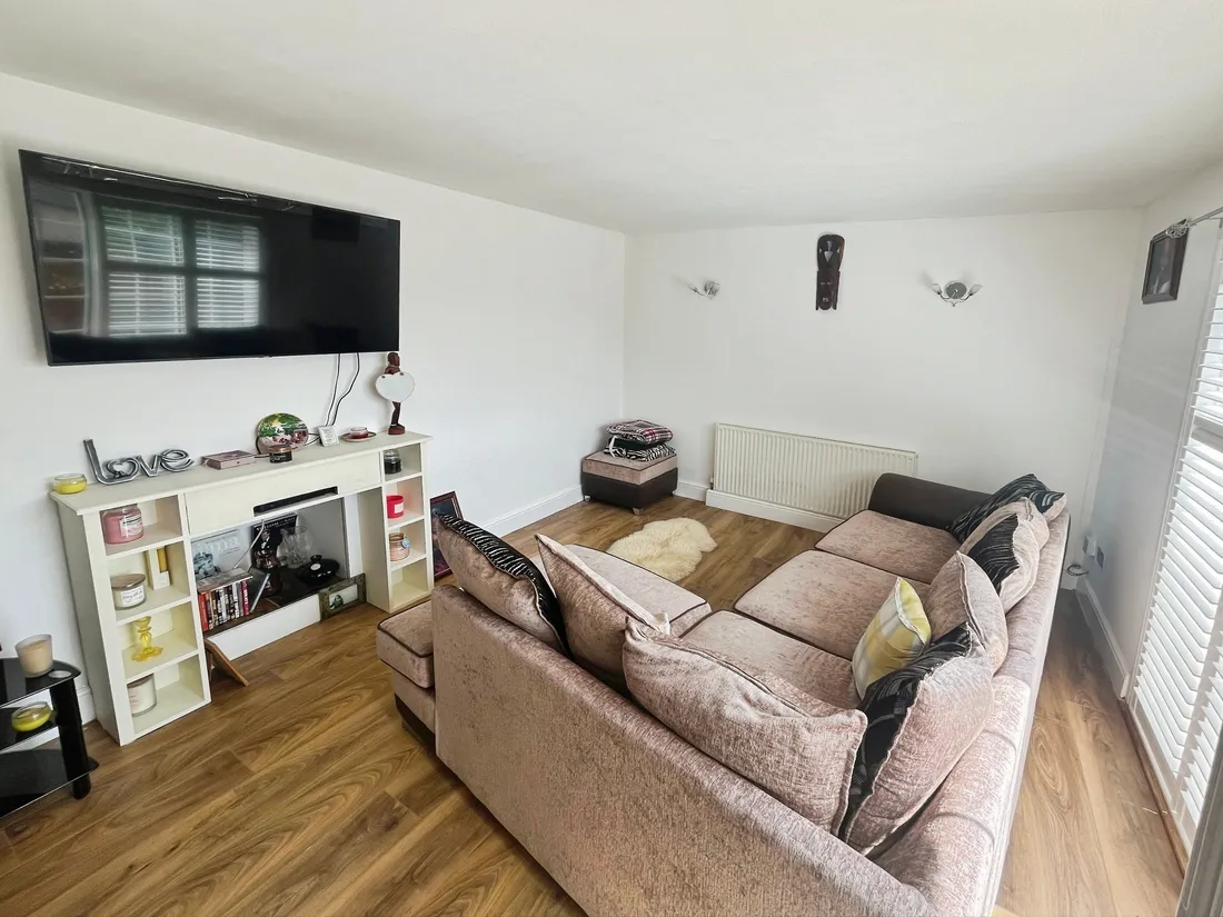 Room Greenhill Road in Pontypool