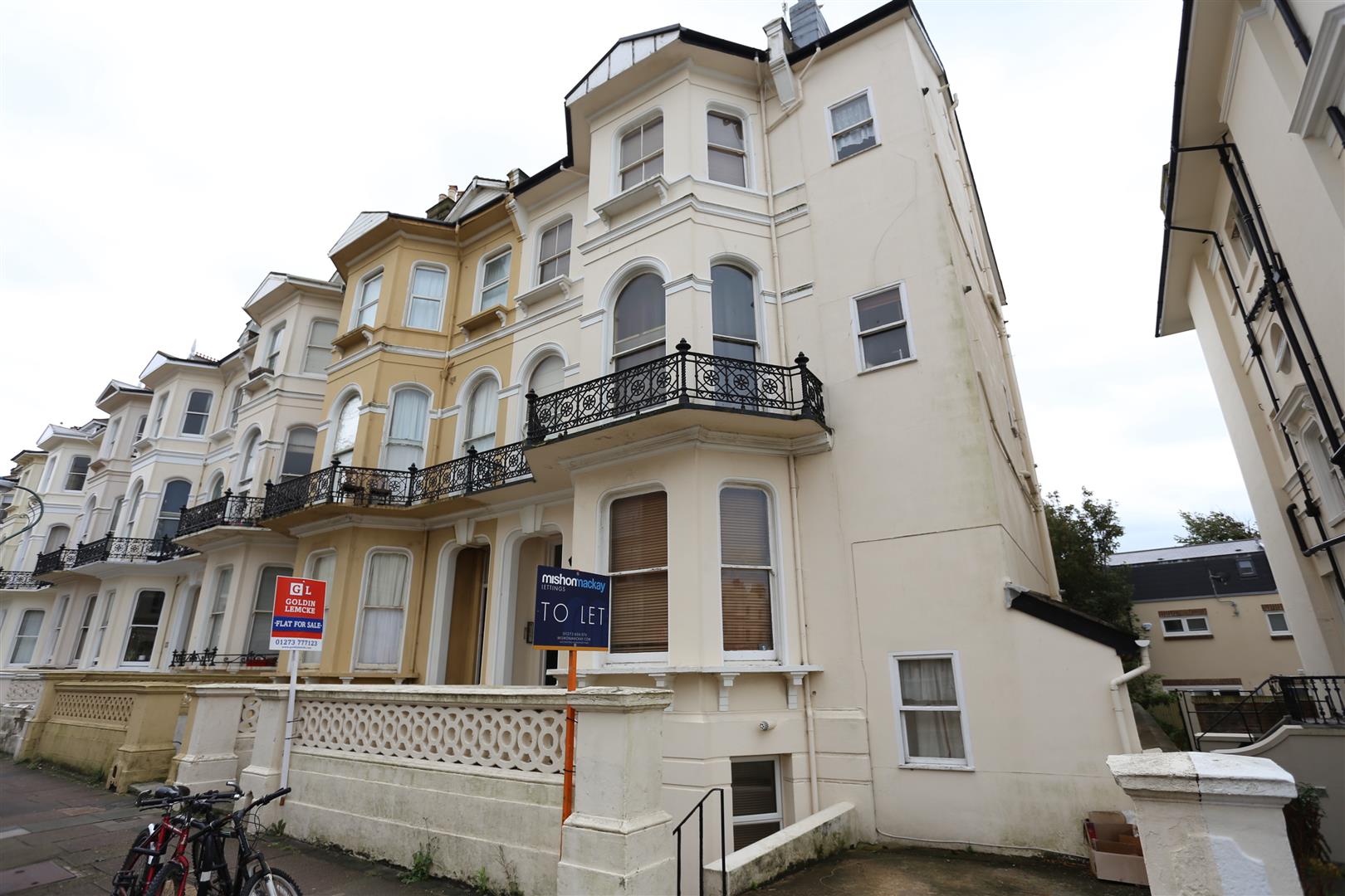 Flat St Aubyns in Portslade by Sea