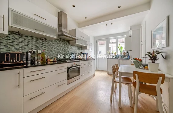 Flat Muswell Hill in Greater London