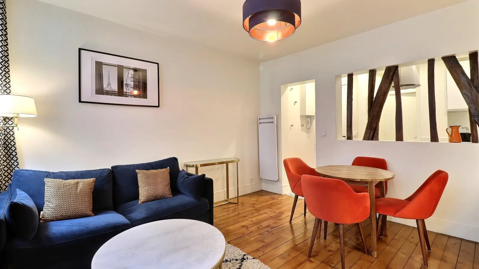 Flat Rue de Saussure in Paris