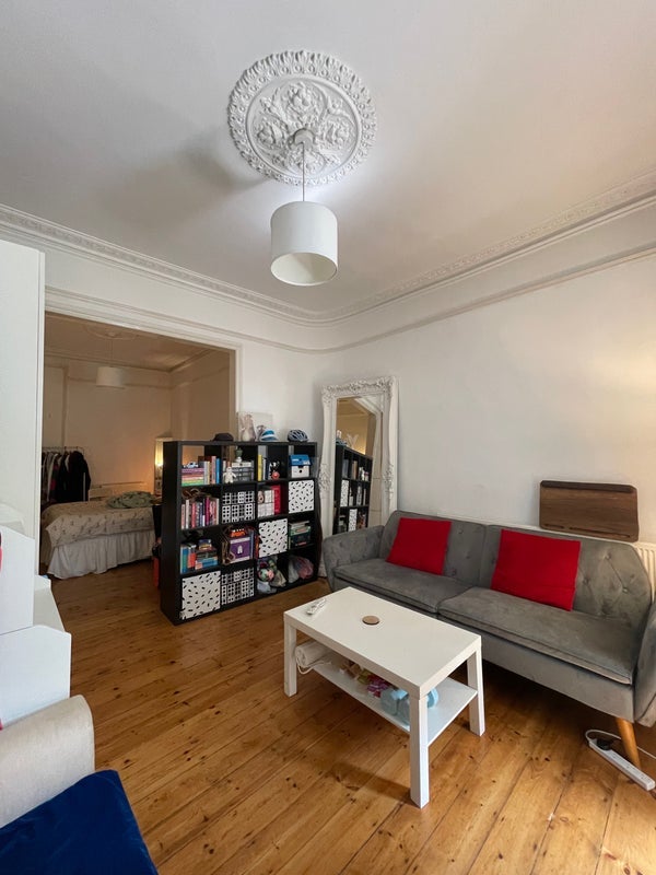 Room Lavender Sweep in Greater London