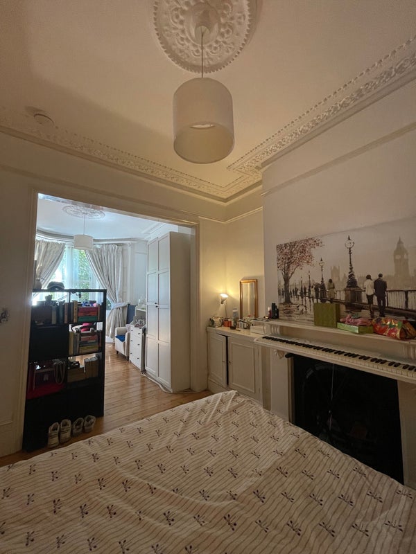 Room Lavender Sweep in Greater London