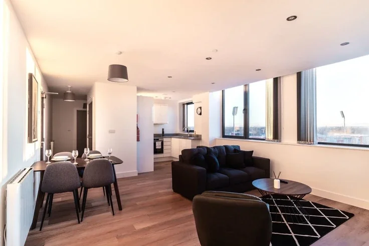 Flat Talbot Road in Trafford