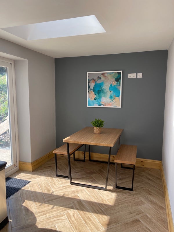 Room Himley Road in Dudley