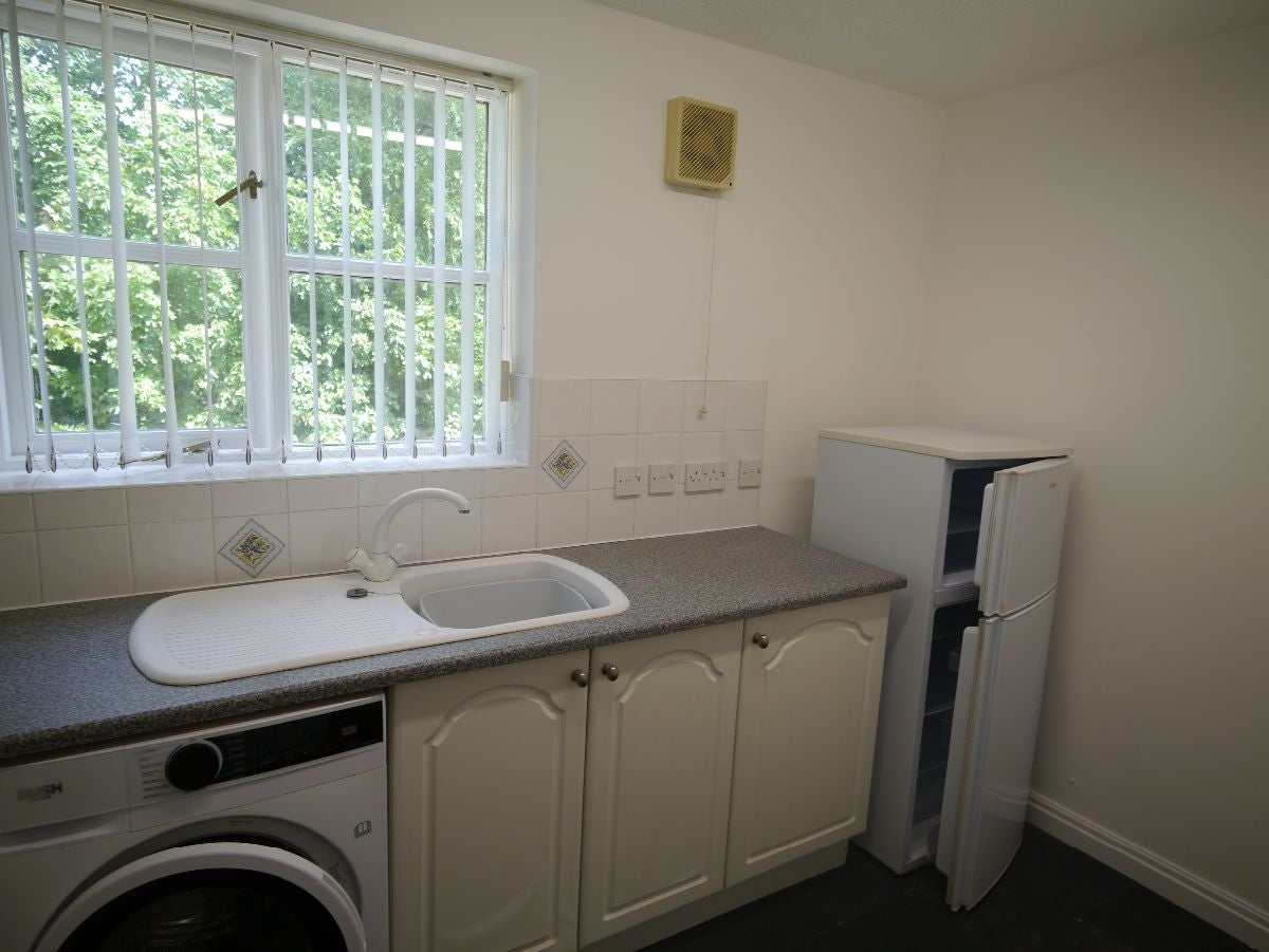 Flat Tiberius Close in North Tyneside