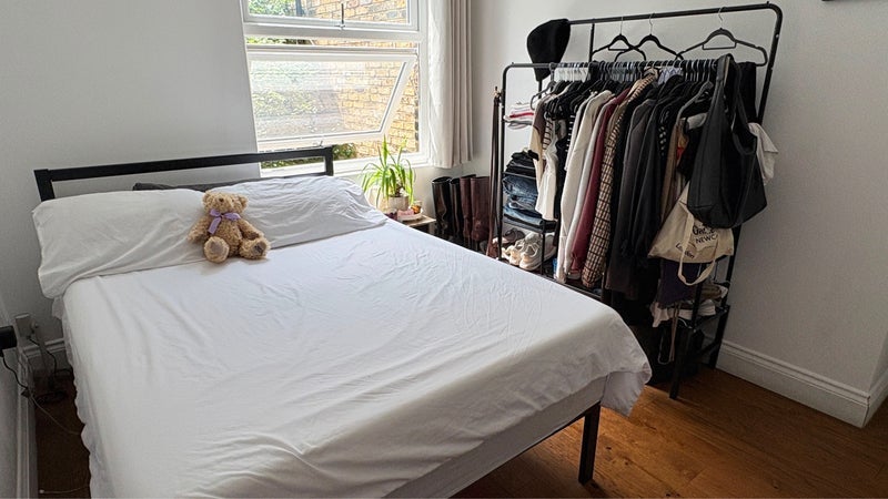 Room New Cross Road in Greater London