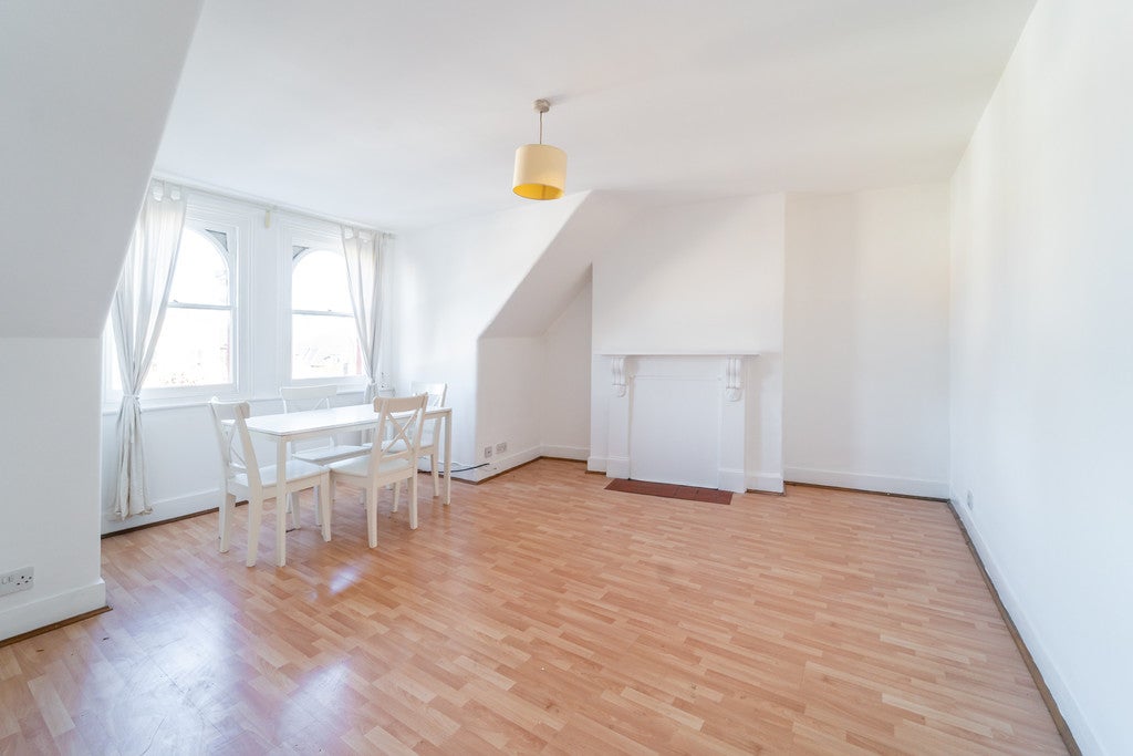 Flat Haringey Park in Greater London