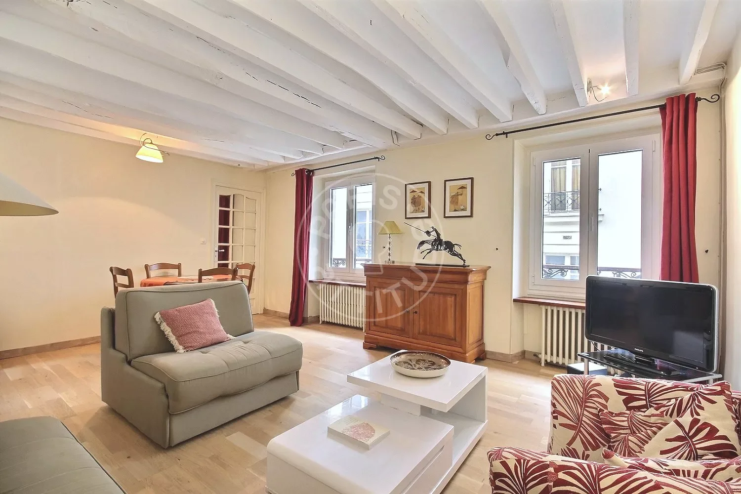 Flat Rue des Acacias in Paris